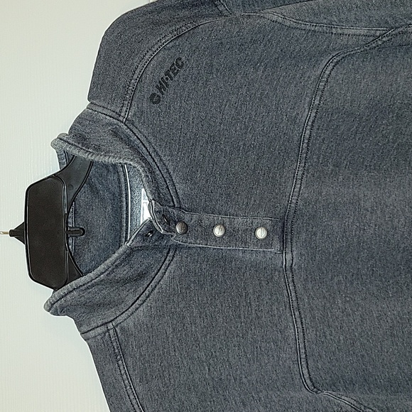 Hi-Tec Men's Sweatshirt - Picture 2 of 6